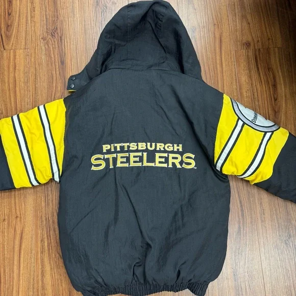 Pro Line NFL Pittsburgh Steelers Black and Yellow Jacket YL 14/16